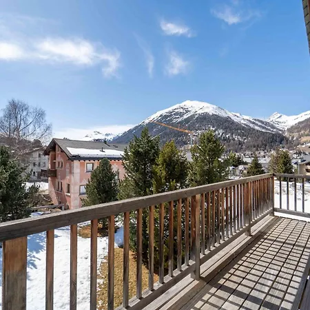 木屋 Luxury Alpine Retreat In 5bedr,spa,gym,pool 拉蓬
