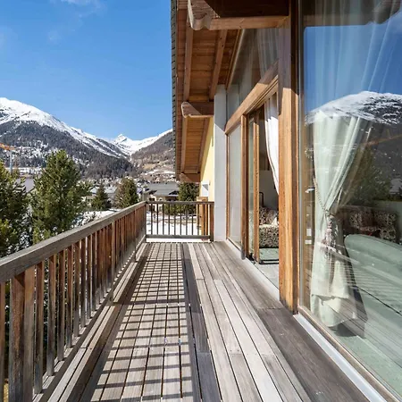 Luxury Alpine Retreat In 5bedr,spa,gym,pool *