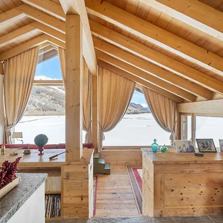 Luxury Alpine Retreat In 5bedr,spa,gym,pool * 拉蓬